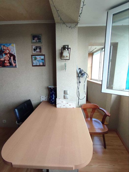 2-к. Русанівка, вул. Ентузіастів з видом на канал