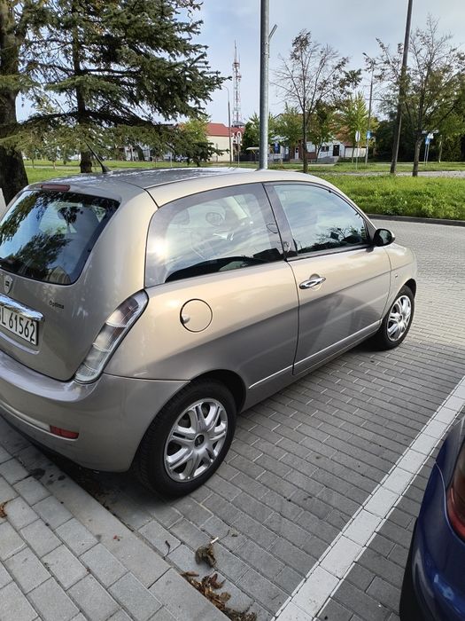 Sprzedam Lancie Ypsilon