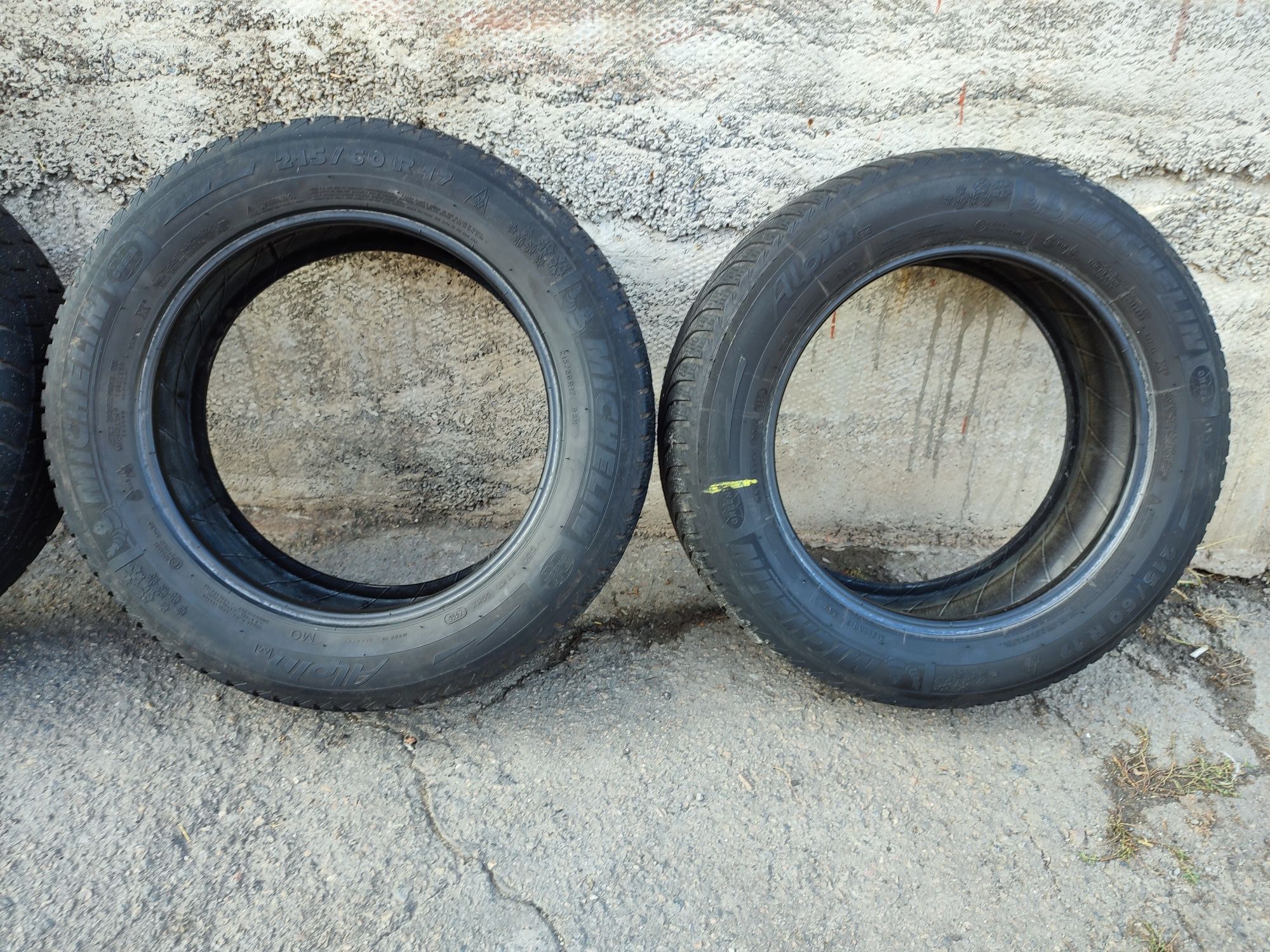 Зимняя резина шины Michelin Alpin / Nitto sn2 /215/60 R17