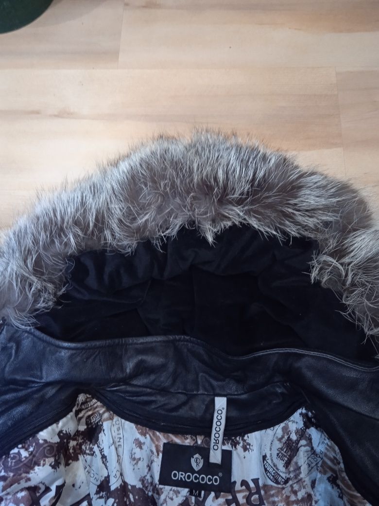 Продам зимнюю женскую кожаную курточку