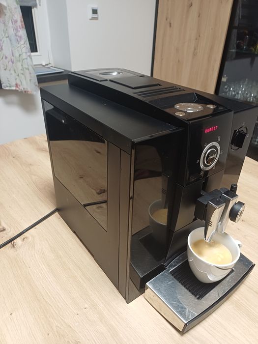 Ekspres automyczny Jura Impressa F7