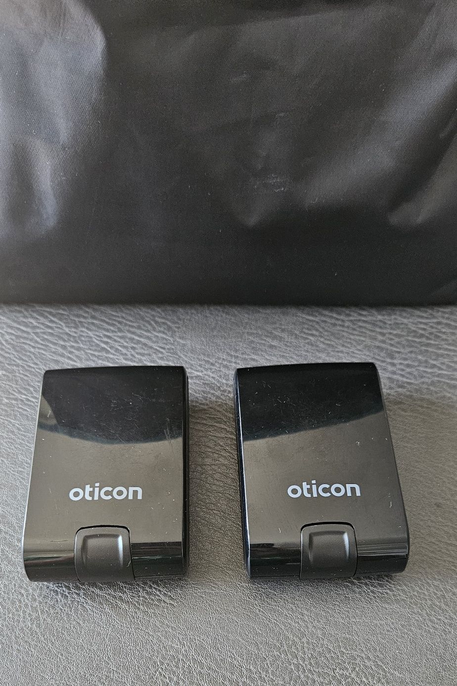 Dwa Aparaty słuchowe Oticon Xceed 3UP