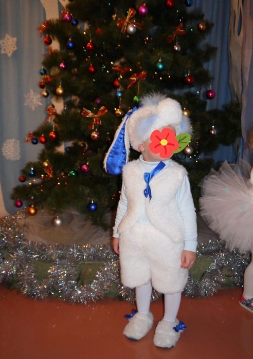 Костюм зайчика новорічний