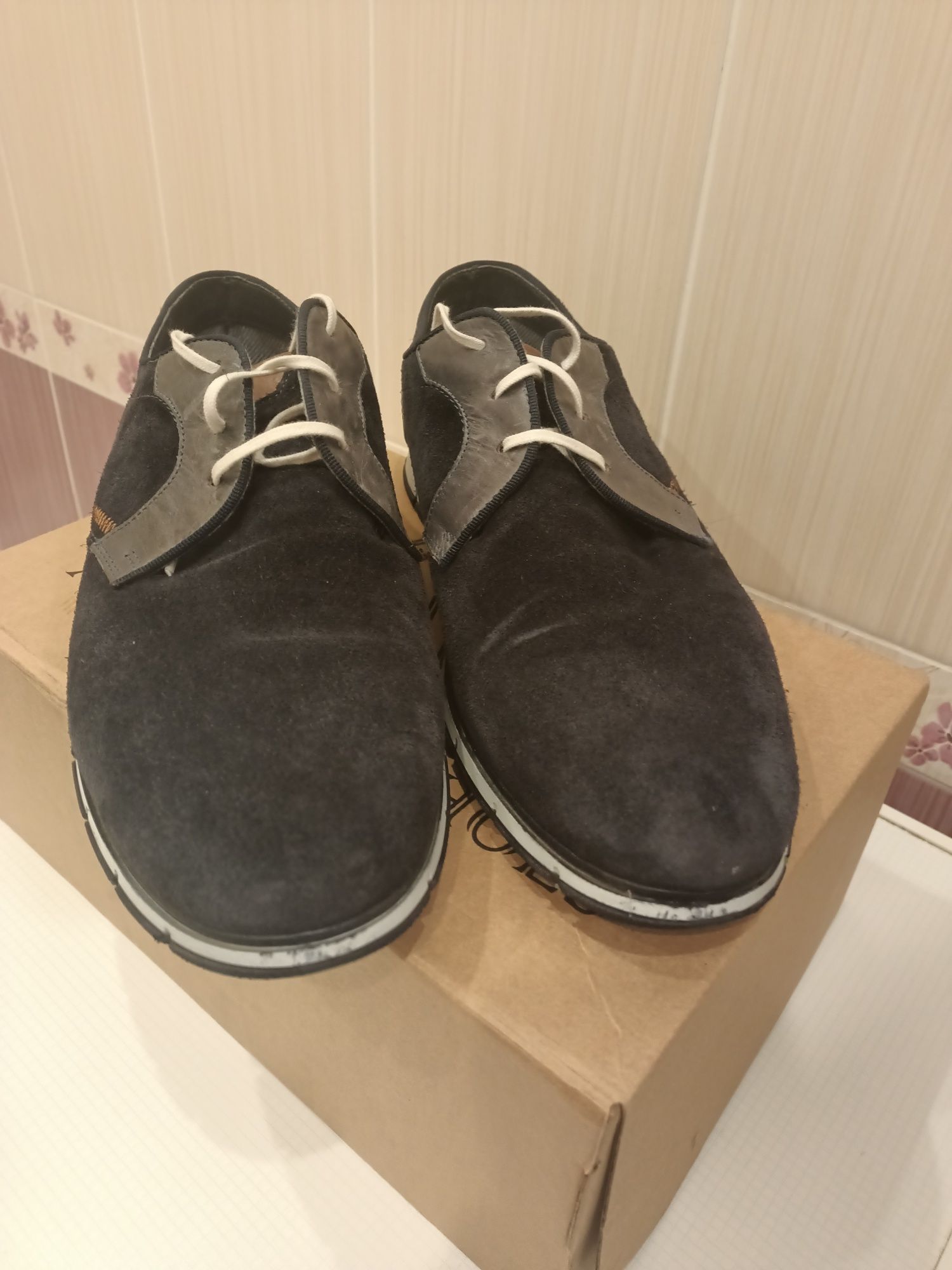 Модні замшеві туфлі 43 р , мокасини AM shoe
