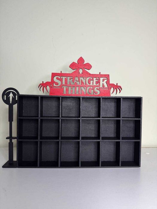Полички для фігурок Kinder Joy Stranger Things. Дивні дива.