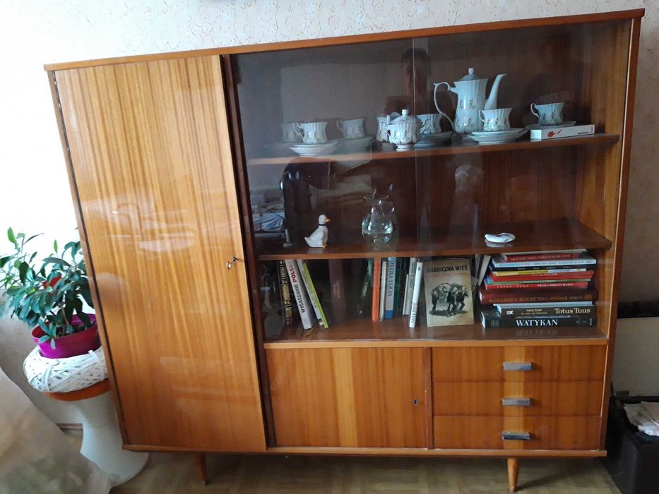 Biblioteczka PRL wysoki połysk