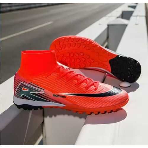 Дитячі сороконіжки найк по акції купить сороконожки Nike Air Zoom ціна