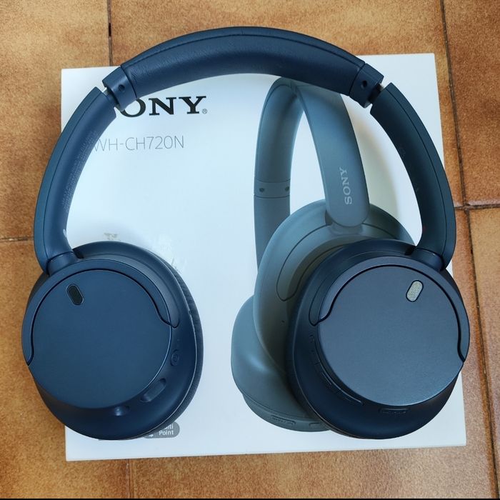 Auscultadores Sony WH-CH720N