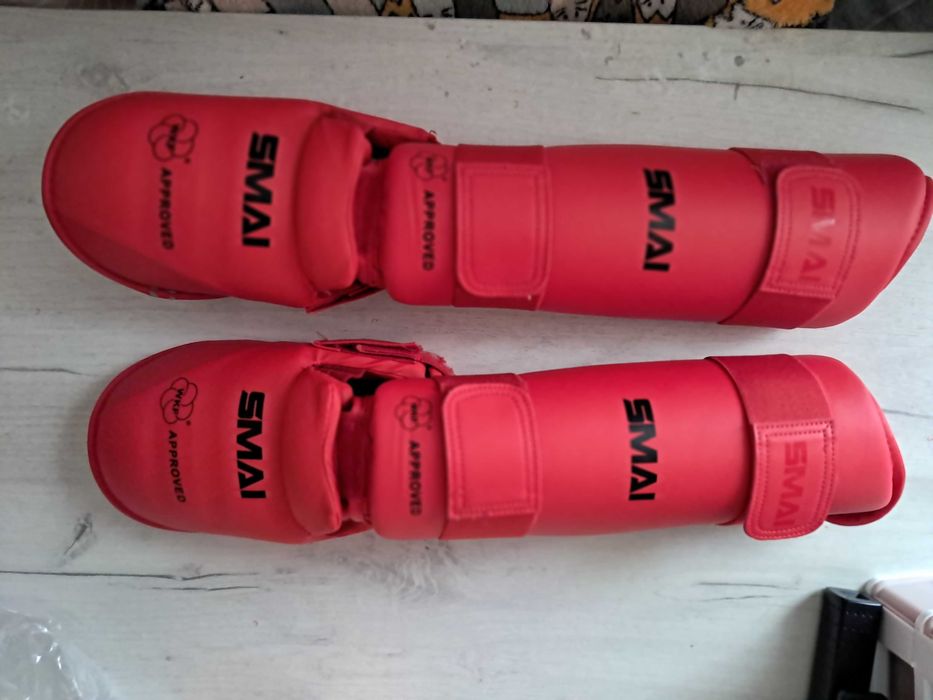 Защита для карате ( голень+стопа+ перчатки) Smal ( размер М)