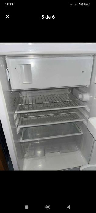 Frigorífico para campismo e escritório