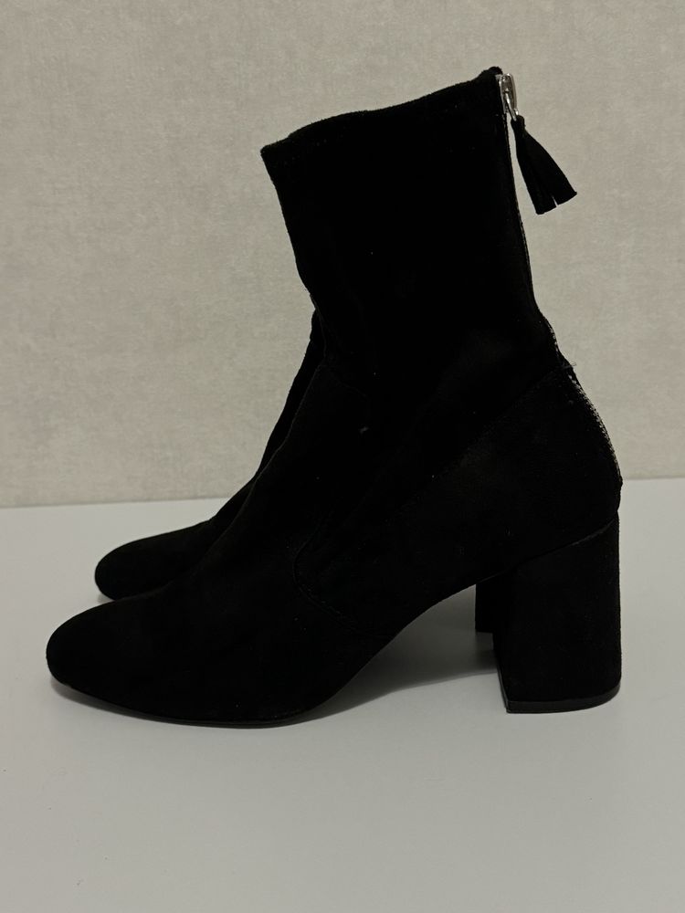 Ботильйони Zara на каблуках