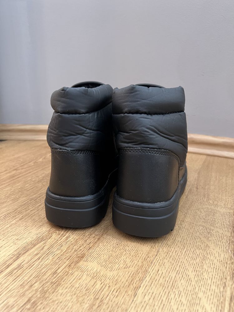 Buty śniegowce ocieplane wodoodporne pikowane rozkładane kolce
