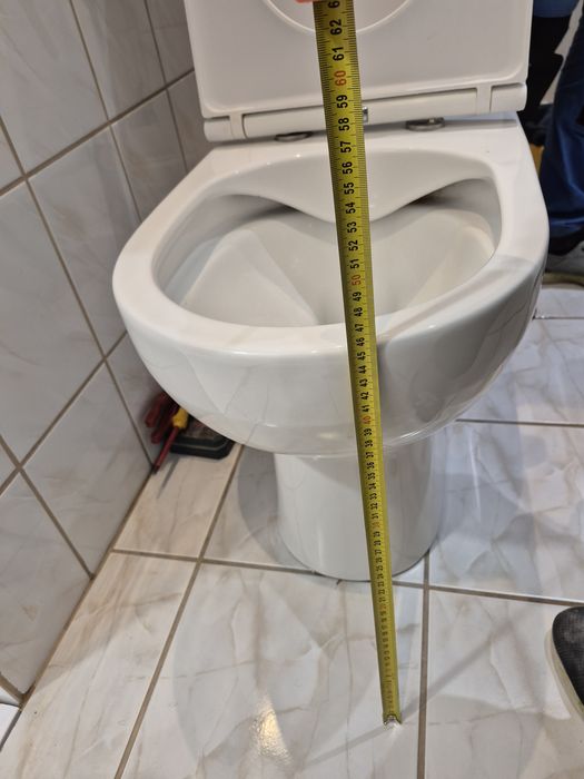 WC kompakt ubikacja toaleta wysoka + mata do montażu