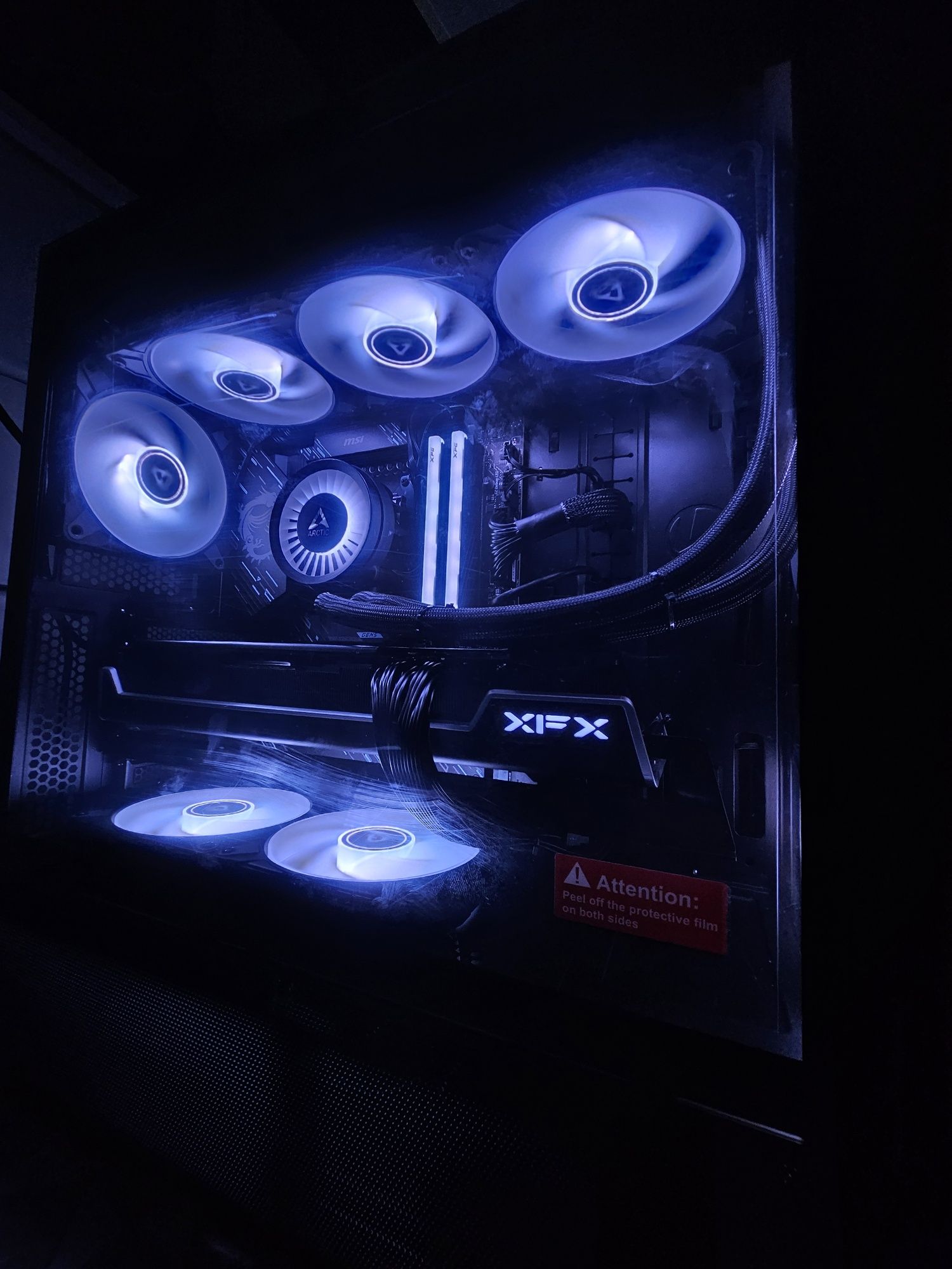Komputer gamingowy RYZEN 7 7800x3d, Radeon RX 7900 XT 20 GB