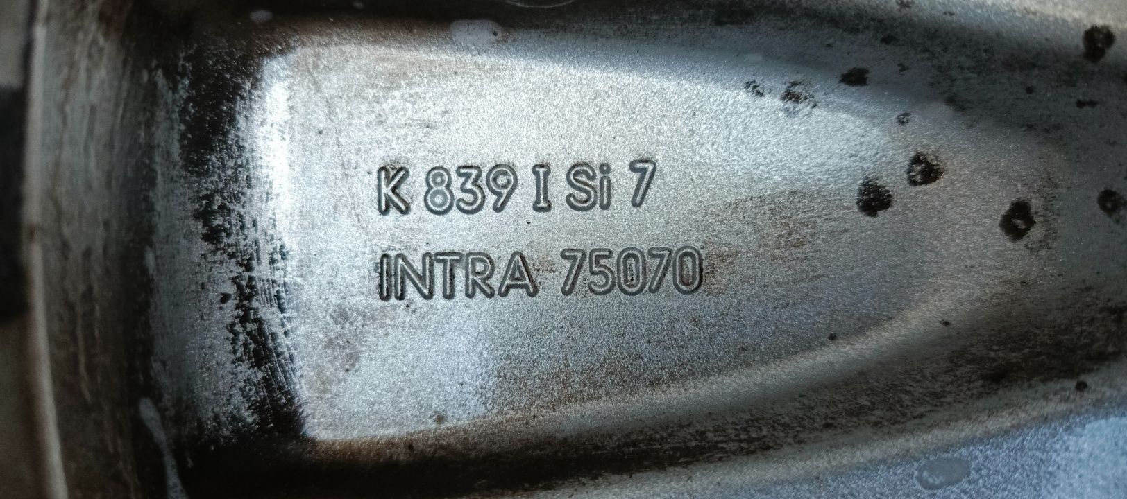 Oryginalne felgi Opel Omega 17'