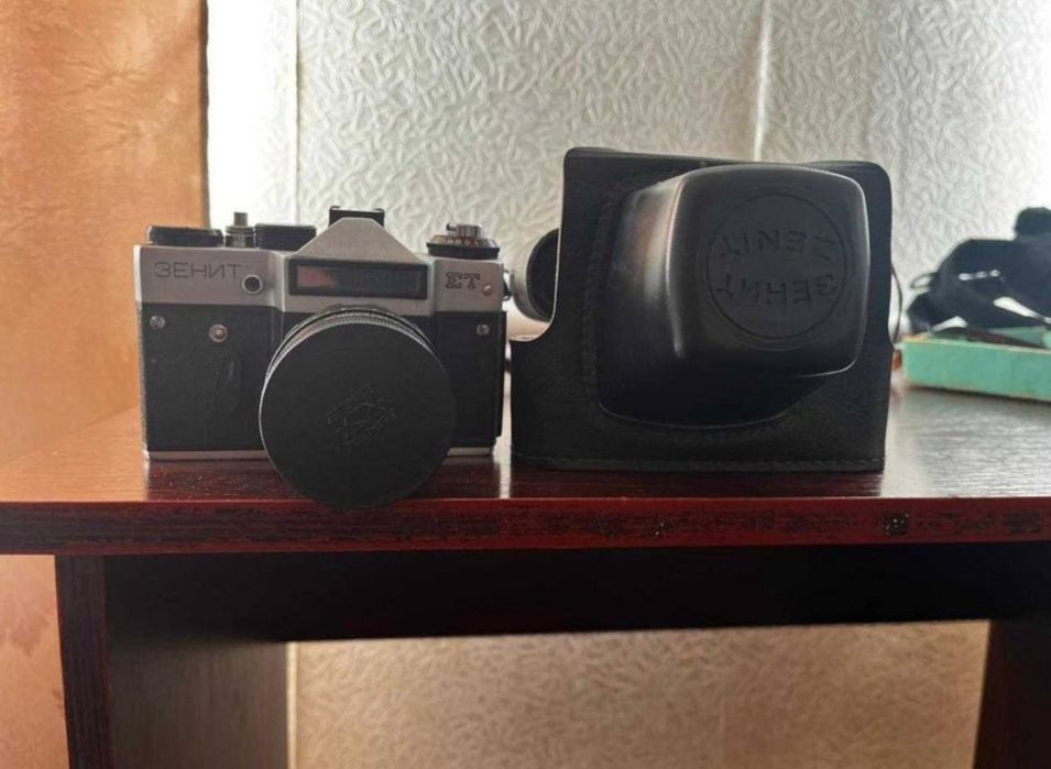 Фотоапарат Зенит ЕТ