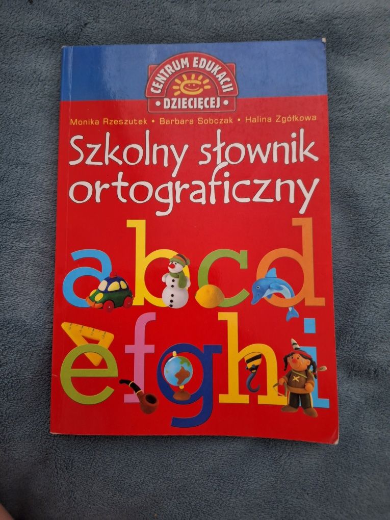 Szkolny słownik ortograficzny