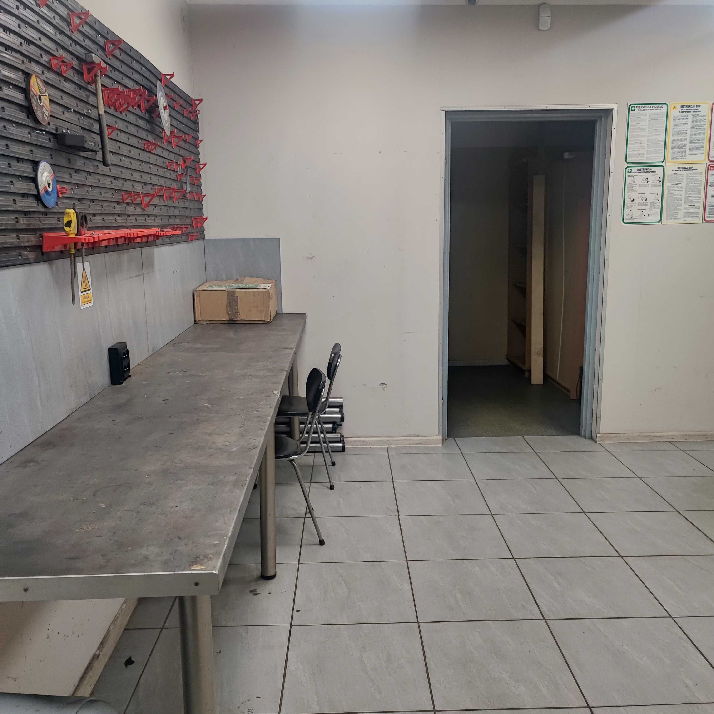 Lokal użytkowy z halą