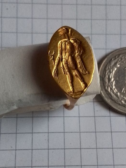 Pierścionek ZŁOTY 6.1g. cesarstwo rzymskie