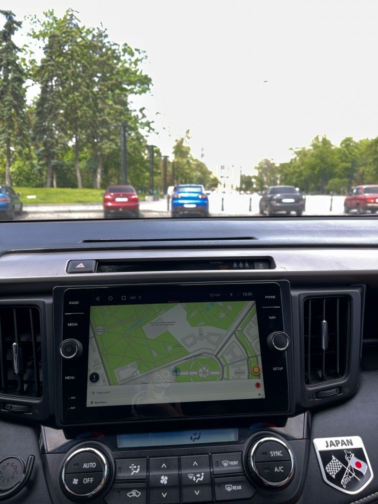 Toyota Rav 4 2017 року