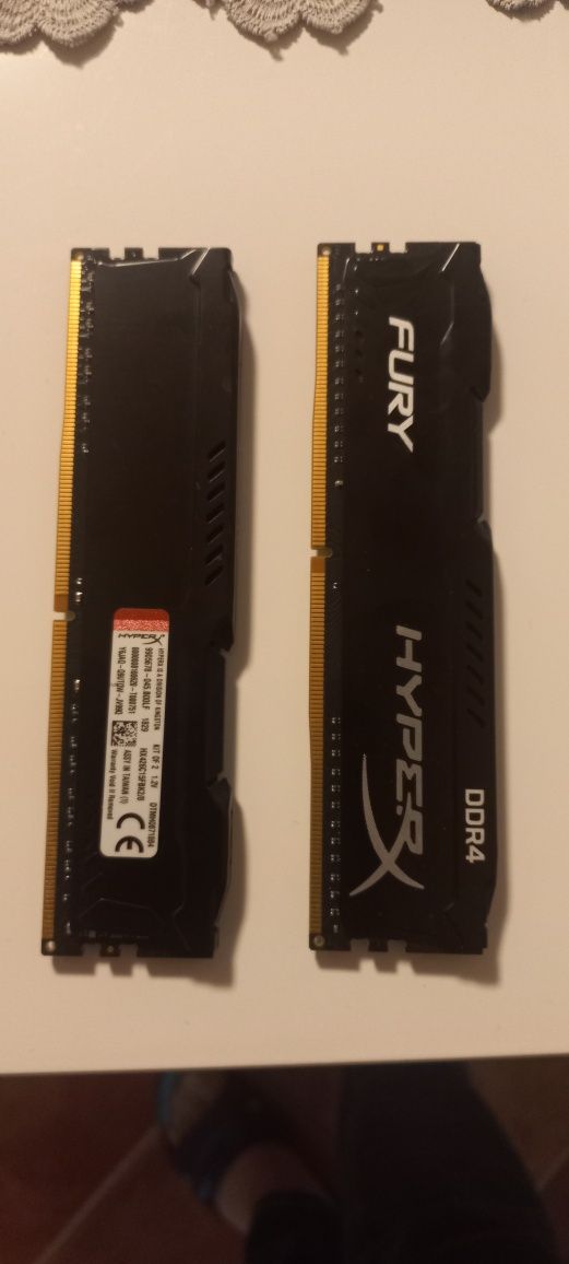 Pamięć RAM DDR4 2x4 GB 2666MHz CL15