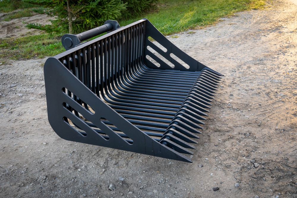 Łycha ażurowa do transportu kamieni, buraków, przesiewania 180 cm