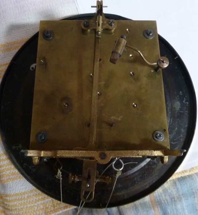 Zegar wiedeński żyłkowy (4)