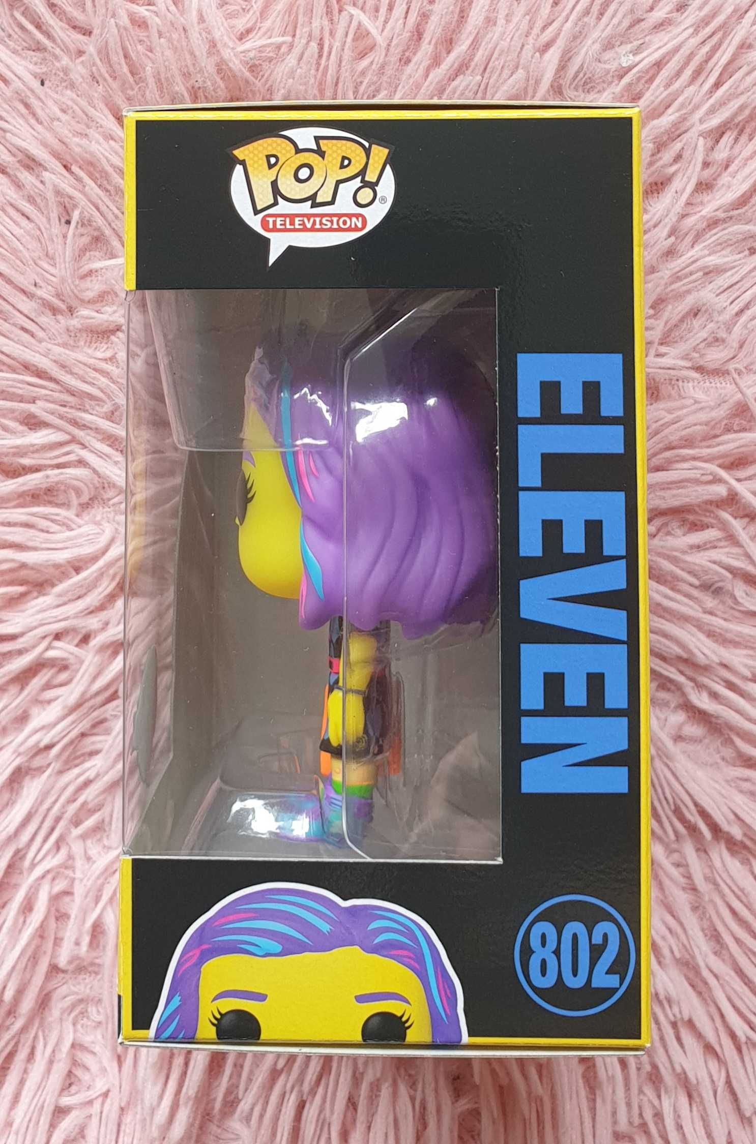 Funko POP ELEVEN Black Light Glow Stranger Things SPECIAL EDITION #802