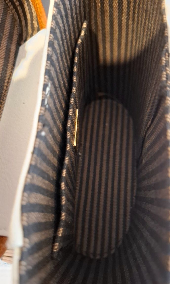 Picard torebka listonoszka długi pasek crossbody skórzana