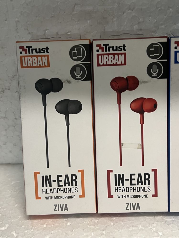 Гарнитура с микрофоном Trust Ziva in-ear