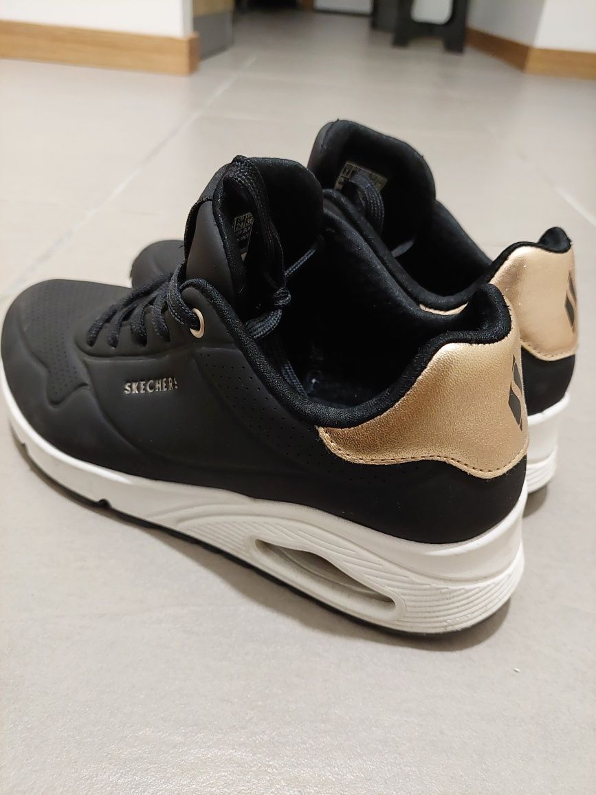 Sapatilhas SKECHERS UNO GOLDEN AIR Preto - Tamanho: 37