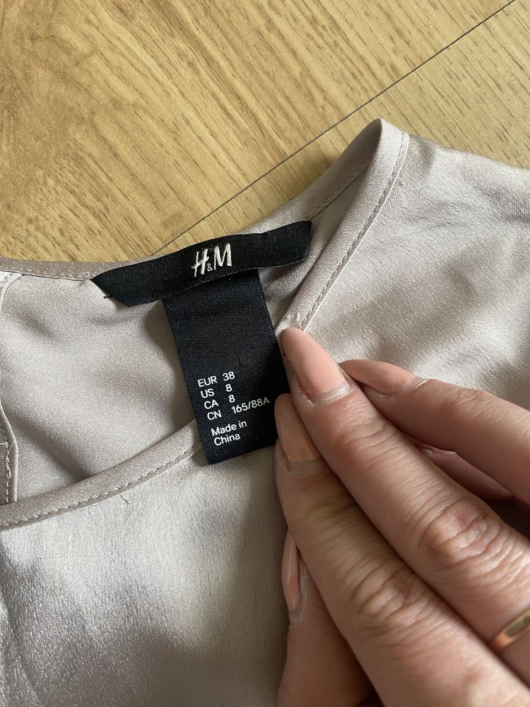 Bluzka H&M 38/M jak satyna lejąca wiązana z tyłu