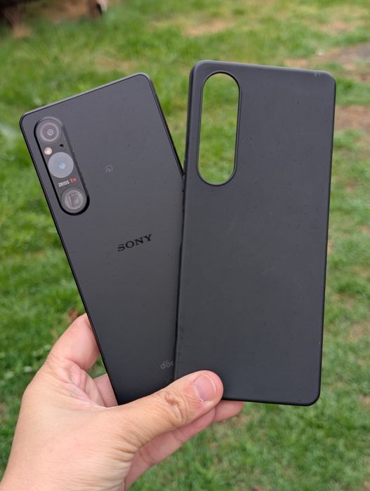 Sony Xperia 1 V 12/256 sim+Esim (камерафон Уценка)
