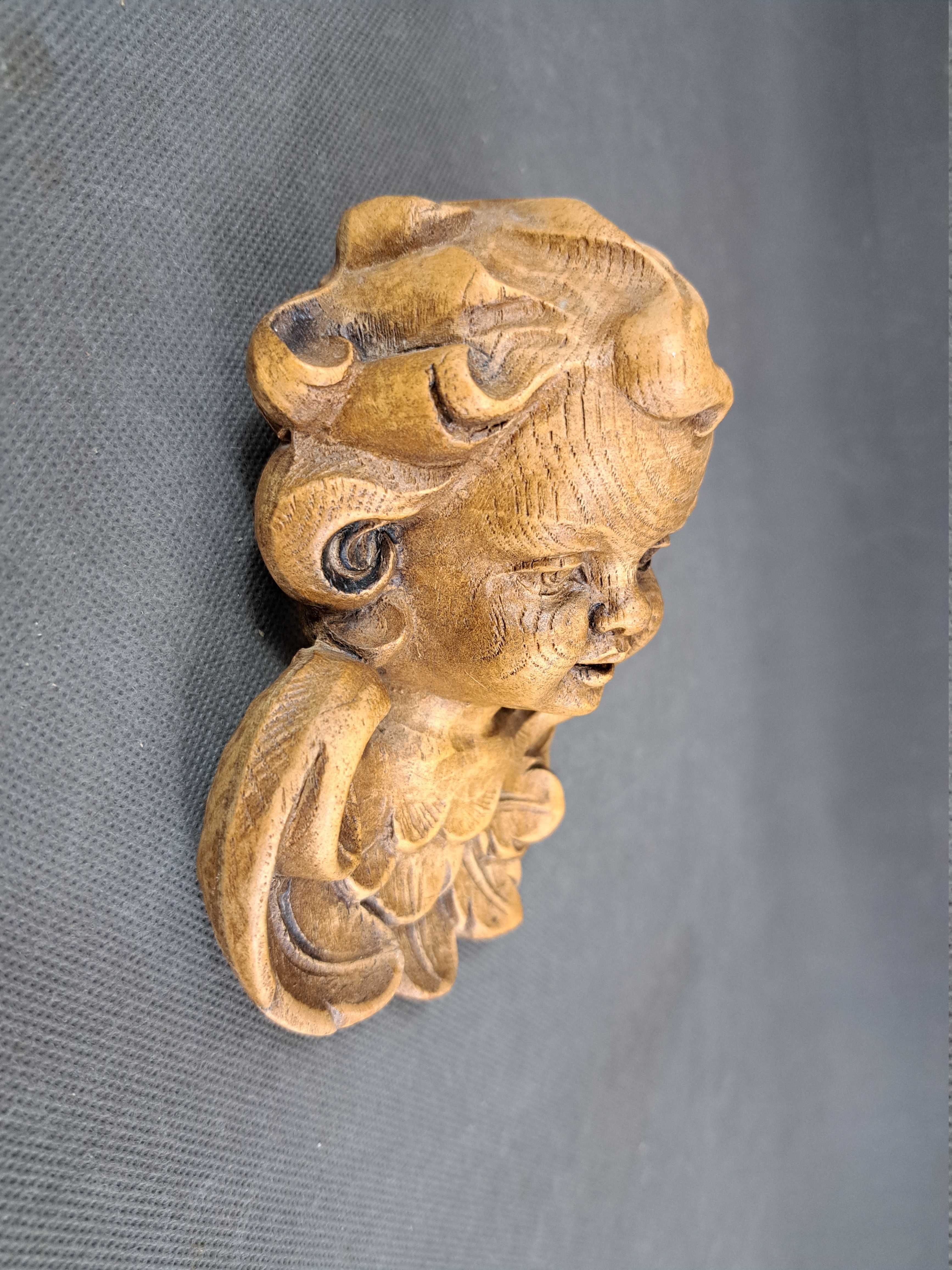 Aniołek, anioł, rzeźba drewniana, wys. 14 cm, nr 2