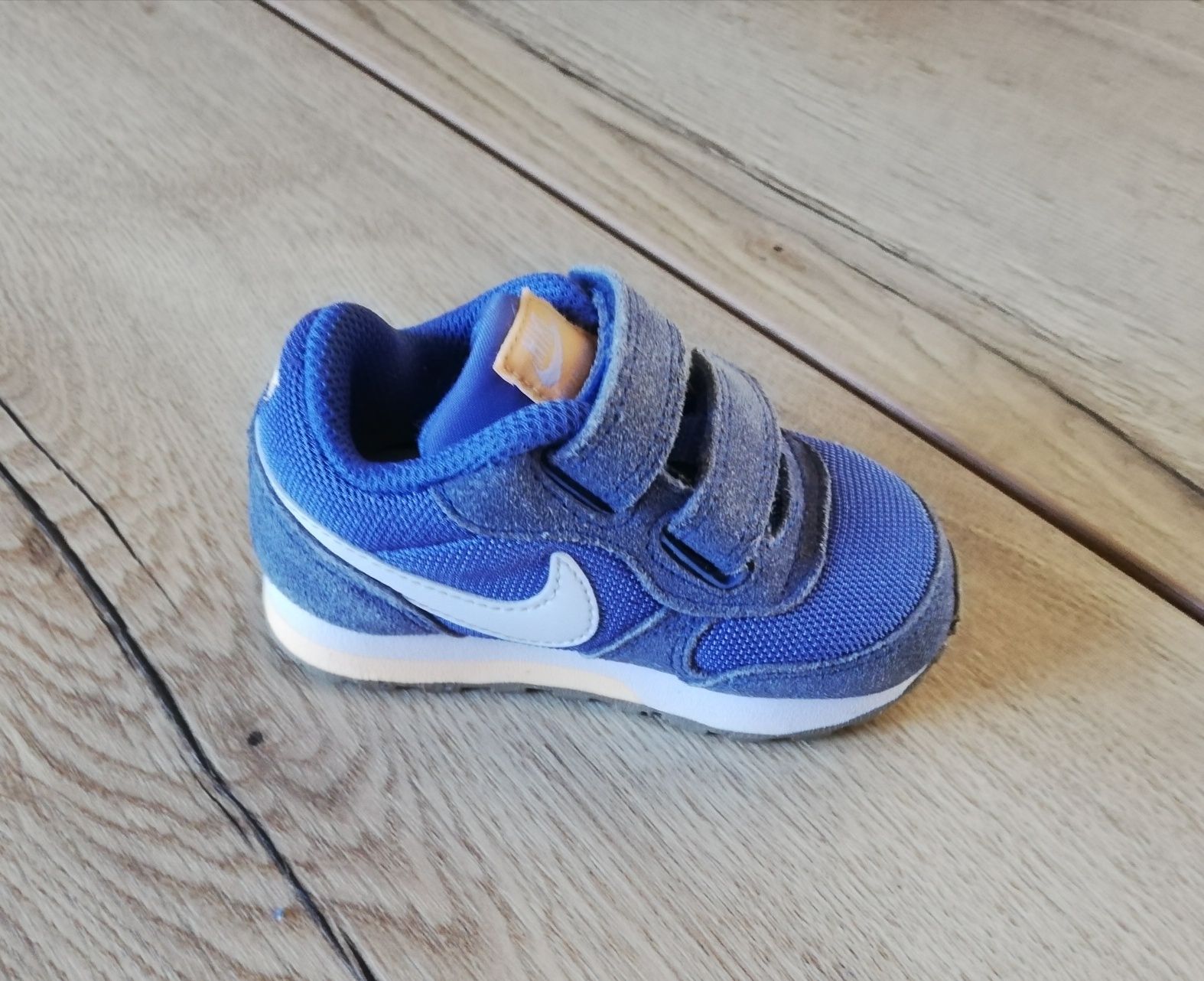 Buty sportowe Nike r.21