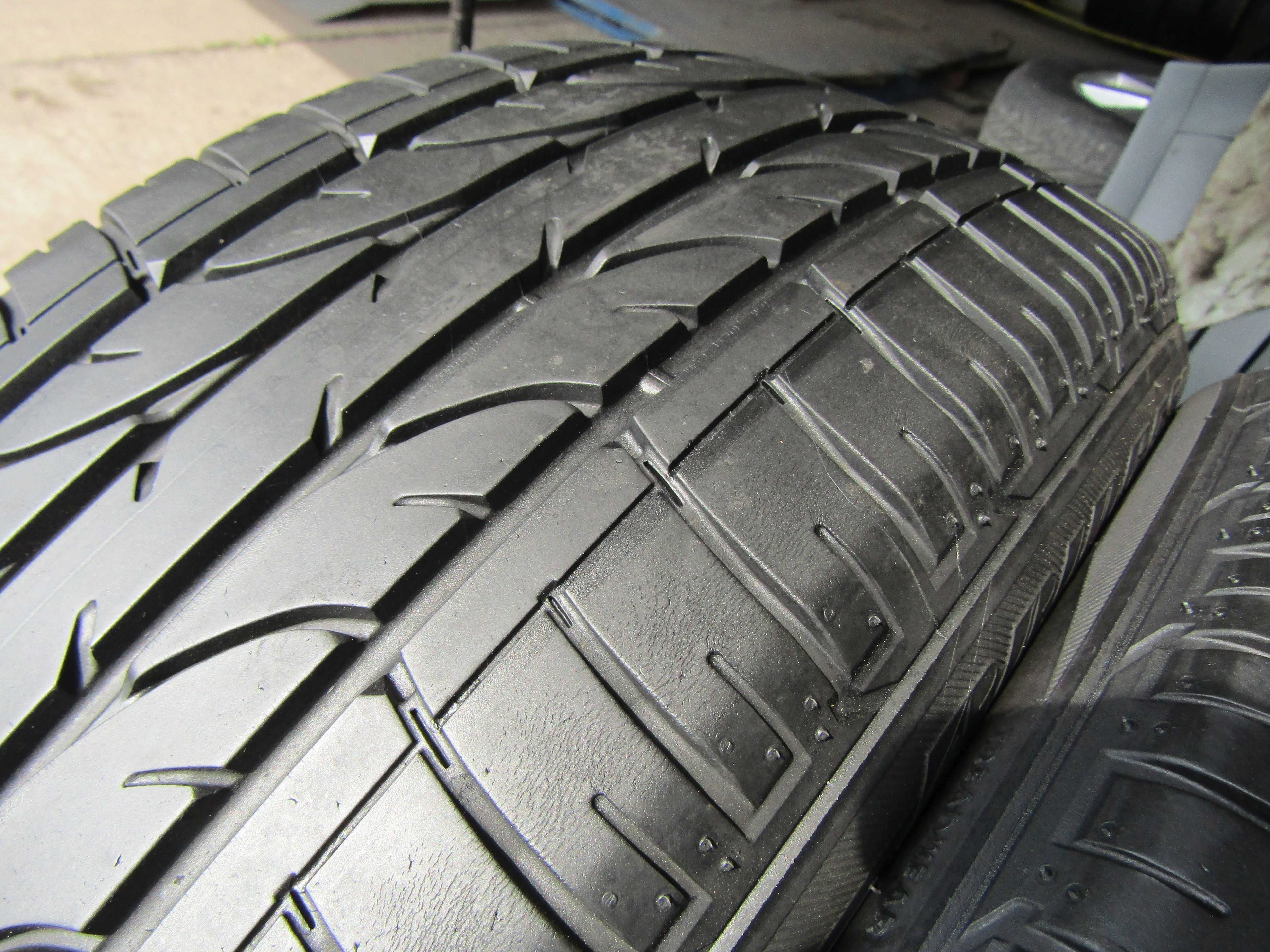 225/45R19 Bridgestone Dueler H/P Sport 2szt 6mm 92W