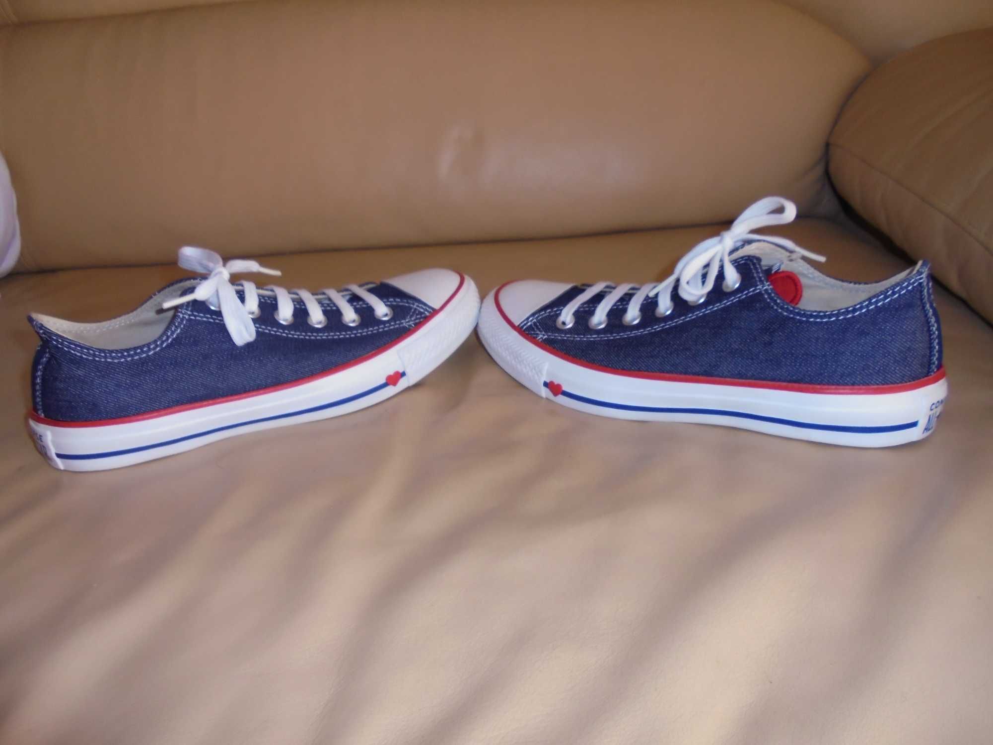 ténis de senhora da marca CONVERSE ALL STAR