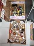 Cerca de 100 frascos de perfume, vintage