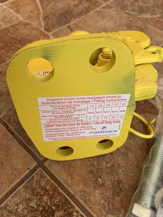 Фаркоп Мерседес рено