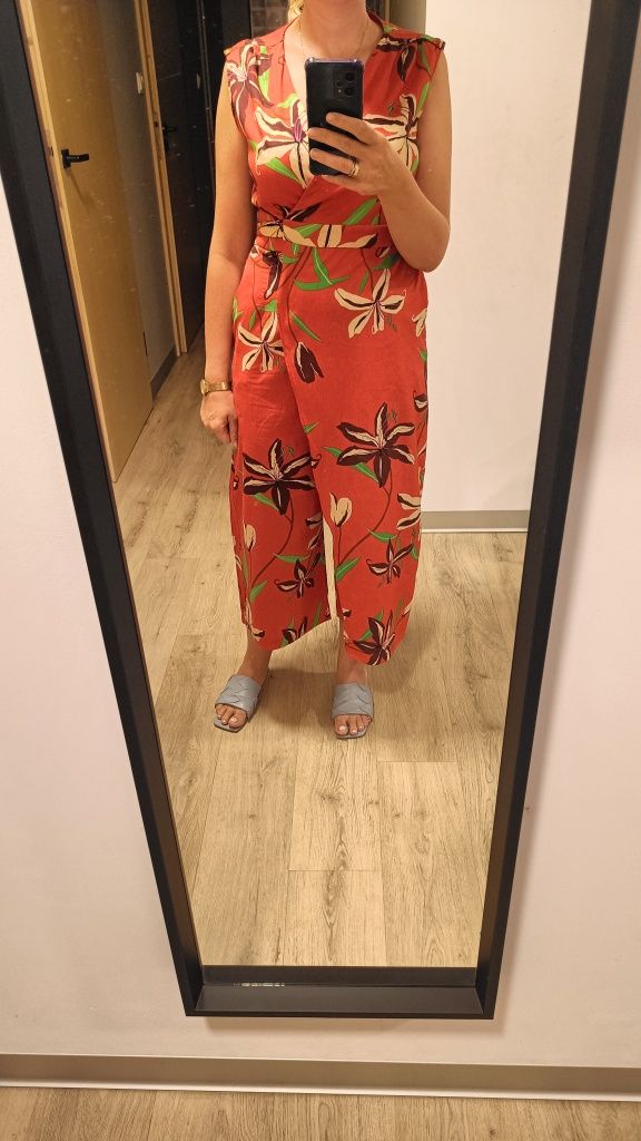 Kombinezon Zara czerwony w kwiaty bawełna  M/L
