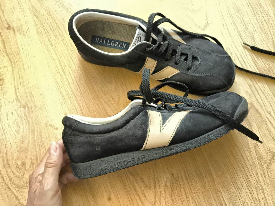 Czarne sneakersy Hallgren, rozmiar 39