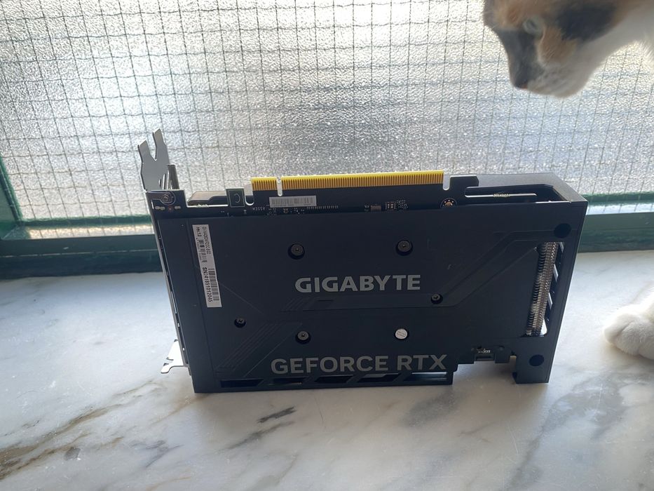 Grafica RTX 4060 8GB