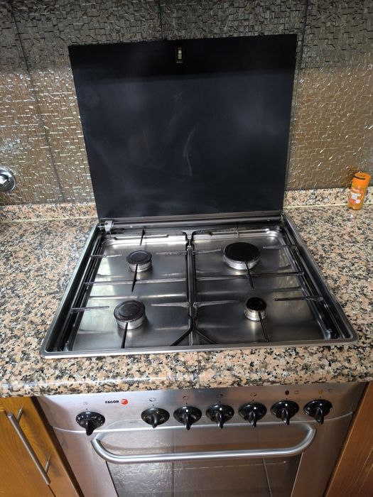 Forno + fogão a gás