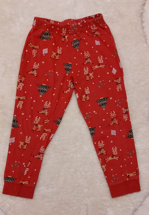 Świąteczna piżamka z reniferkiem