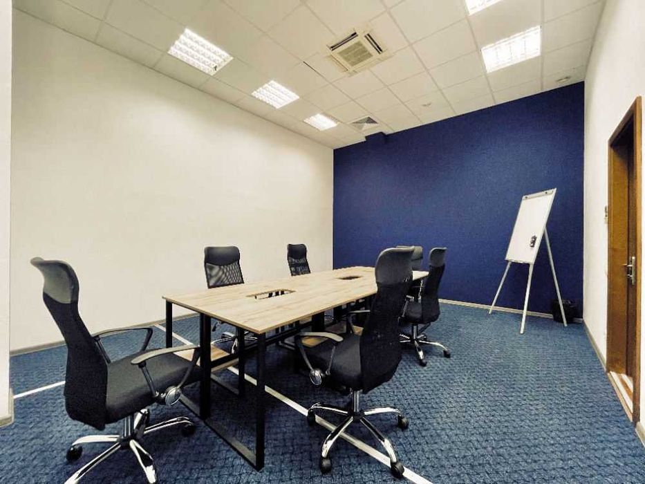 Оренда кімнати для перемовин. м. пл. Українських Героїв. Укриття!