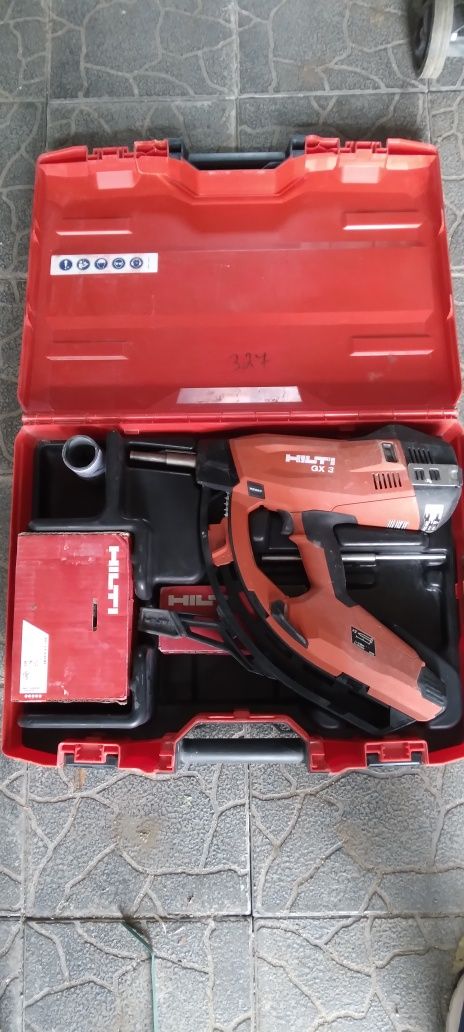Газовий монтажний пістолет Hilti GX3