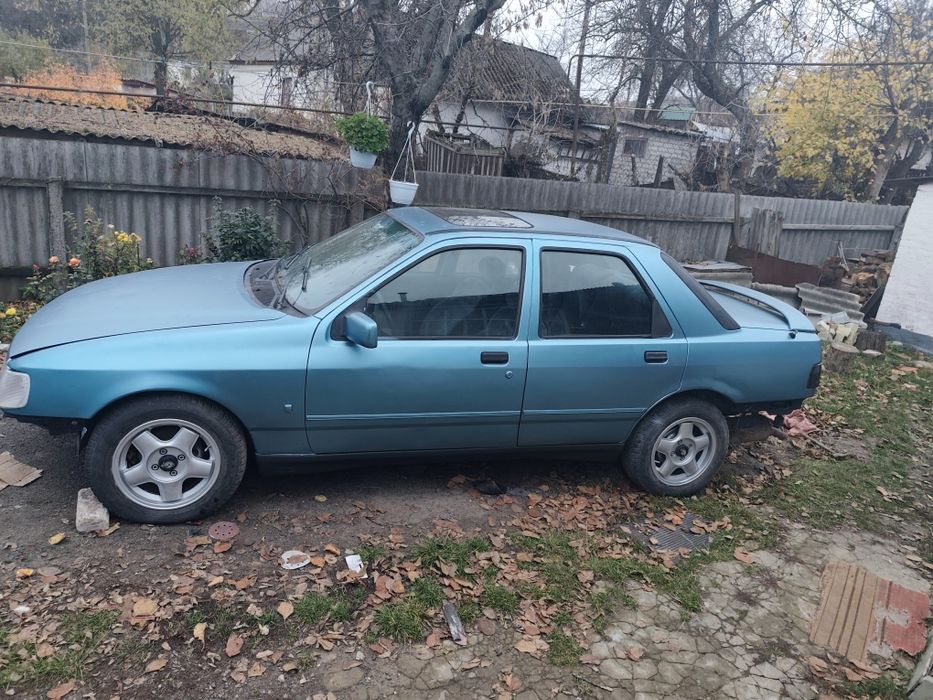 Продам форд сіерра (під дріфт)