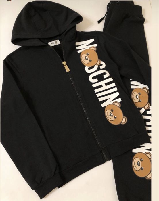 Костюм Moschino Dolce Gucci 10 років.