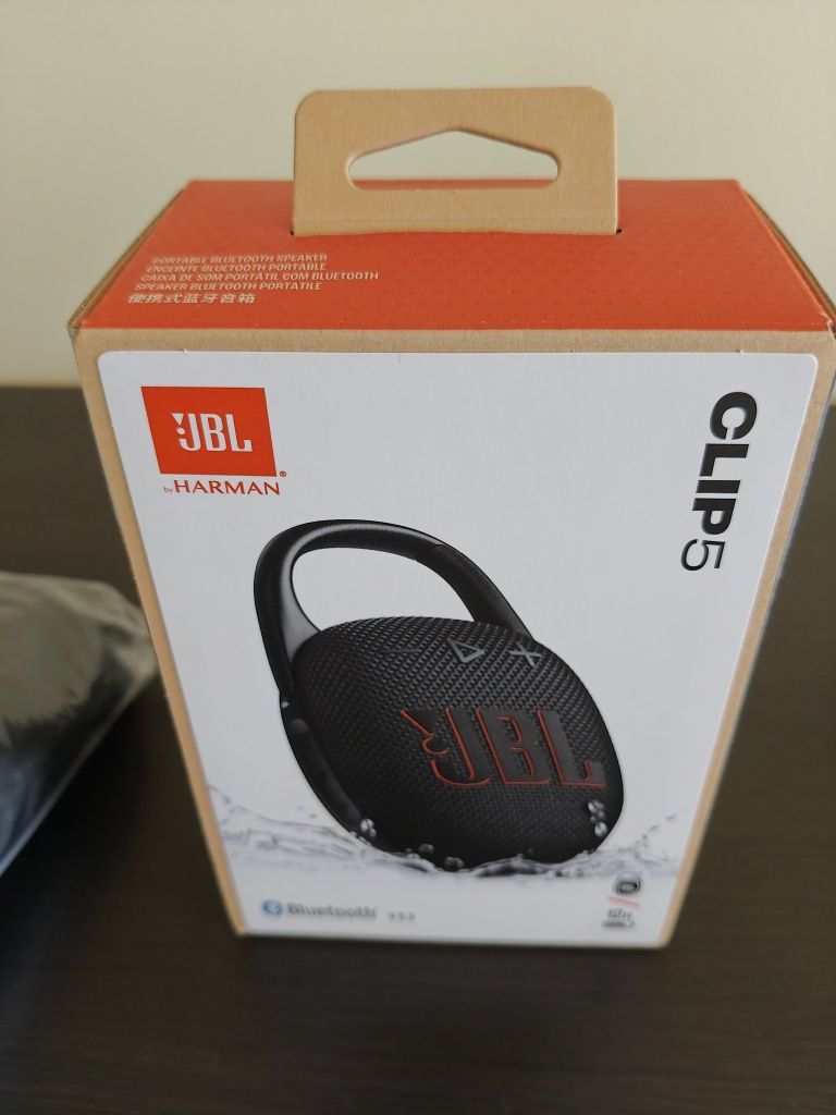 JBL Clip 5 z etui
