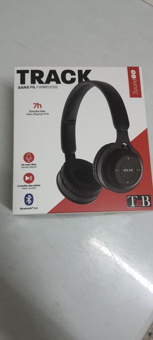 Auscultadores Novos selados na caixa